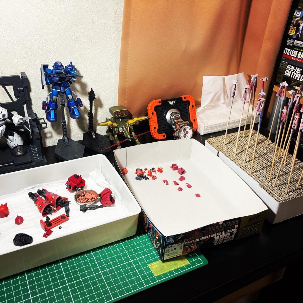 1/144 RG シャア専用ザクII–2枚目/制作者：VR46