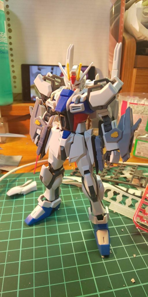 バックパックの制作が悩んでました。