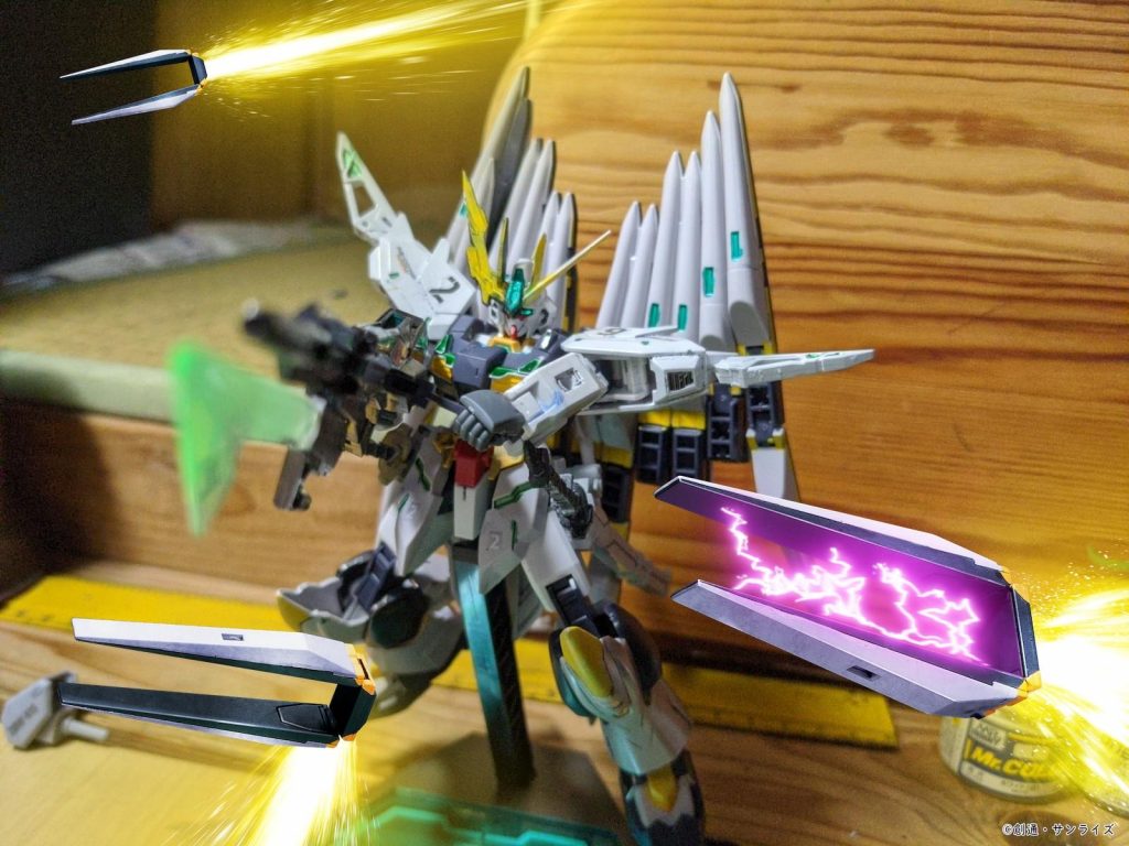 シグルブレイド付きビームライフルU4カスタム。アルスアースーリガンダムとの戦いで駄目になったライフルを改造した物で、ガンダムAGEワンスパローが装備していたシグルブレイドが銃身に追加されておりこれにより元から有ったとされる超長距離狙撃能力に加えて近接武器としての性能も追加された。砲身を伸ばす事も出来る