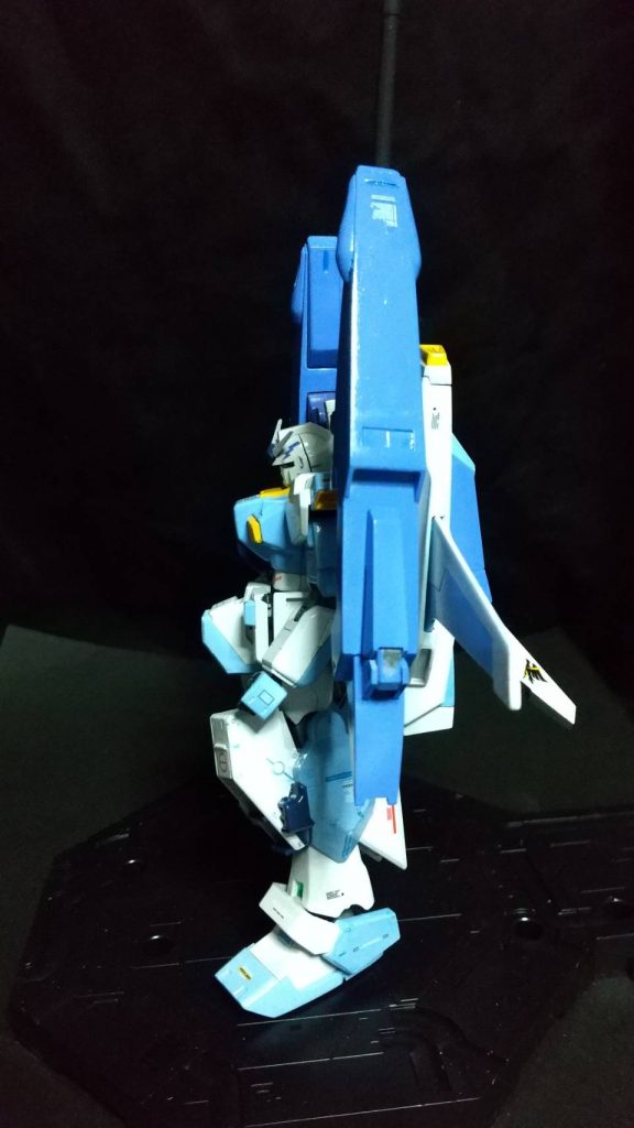 アナハイムの技術スタッフは困惑していた
ブランリヴァルに送ったジェガンが半壊という報告を受け新たなMSの受注を受けた
新規で開発している時間はない
既存のデータを最大限に活用しMSVという形で MS を用意せねばならないのだ