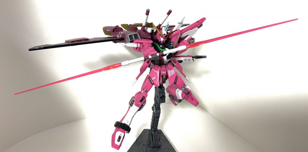 まさにメインキャラしか持たせてもらえない装備