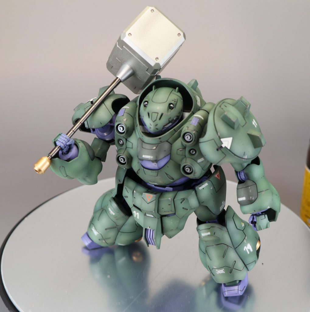 『お前た死んでるんだろぉ、人殺しをよおおおお』、で有名なクダル・カデルさんのグシオンを作ってみました。