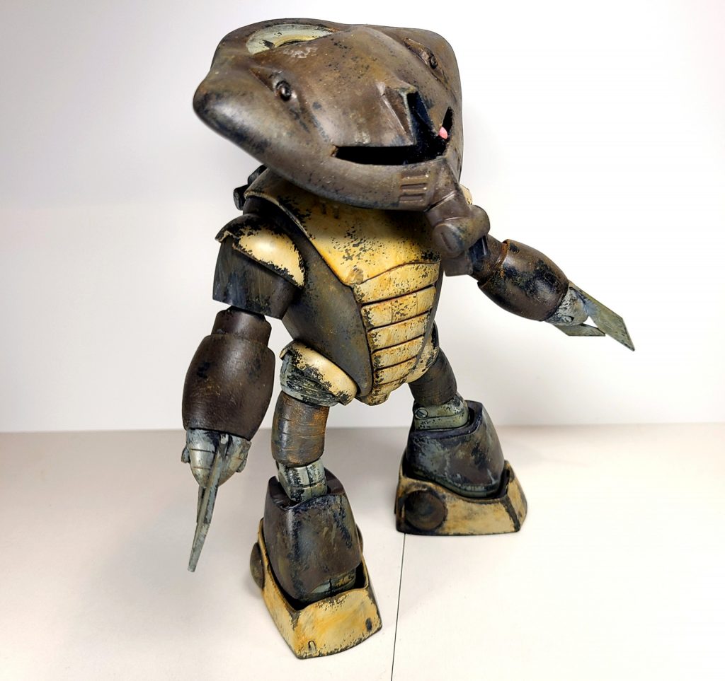 特徴的なクローや手足もミキシングで再現。