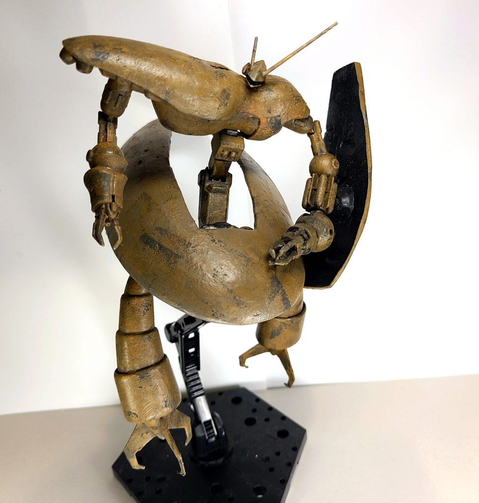 小林版として有名な通称ガンプの方ではなく、初期のコンセプトのグラブロの後継機としてのバウンドドックをミキシング＆スクラッチしました。