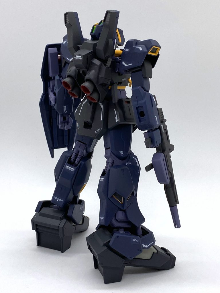 マーキングは全て自作デカール。白の発色を良くするため2枚重ねしています。