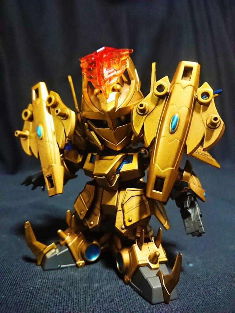 自身の姿を偽るため普段はマントシールドで前面を覆い面を被っている。
さらなる知を求める[諸葛珪ナラティブ](https://gumpla.jp/sd/120151)と[司馬防ムーン](https://gumpla.jp/sd/28710)は、左慈から遁甲天書を授かるため探し続けていた。