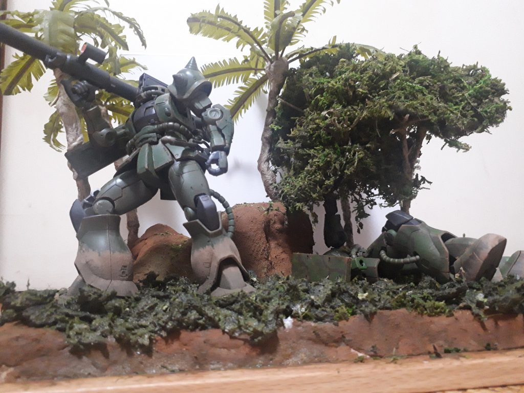 ザク–4枚目/制作者：moriQ