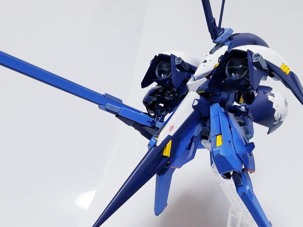 〈遠景〉
ウーンドウォートと印象がガラッと変わり、かわいいからカッコイイに(*σ>∀<)σ