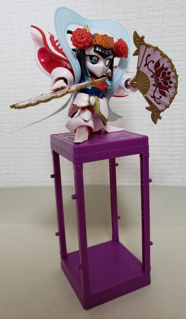 武将座に乗せ
武将座は部隊兵4人で担ぐことが出来ます。部隊兵3人しかいないので再現出来ませんでした。
カラーレシピ
赤 モンザレッド
金 頭部 スーパーゴールド&ブルーゴールド
金 ブルーゴールド