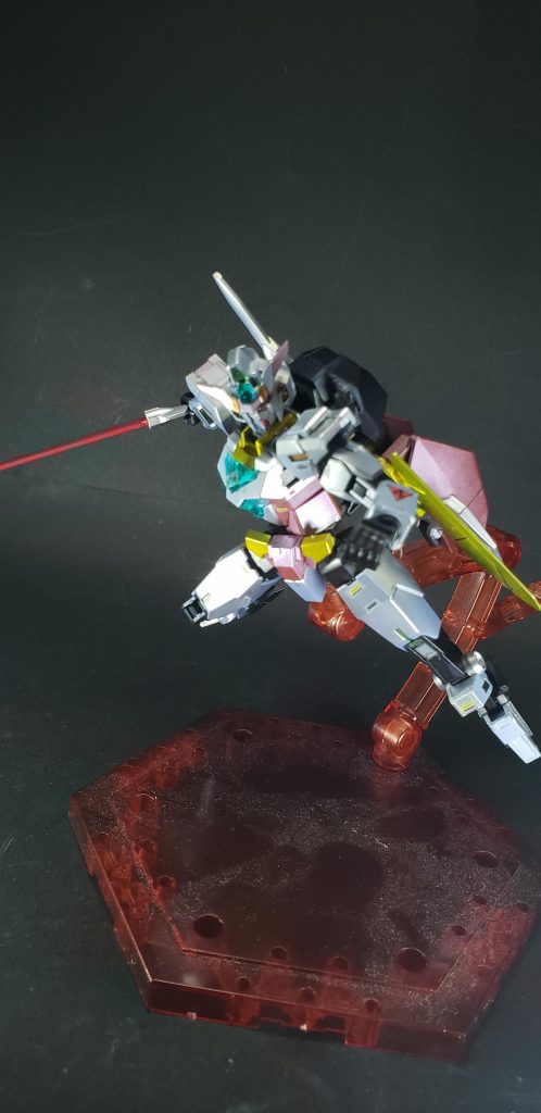 HG ユーラヴェンガンダム(コアガンダムmk2+ウラヌスアーマー)–4枚目/制作者：鈴木　克海