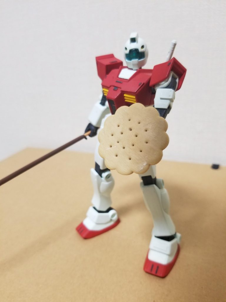 ネタ武器でビスケットとポッキーですw