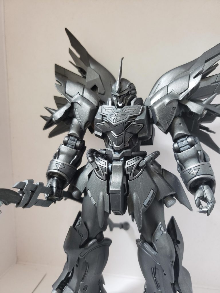 筆塗りで甲冑の金属の質感を再現してみました。
もっと上手くできるようになりたいです。