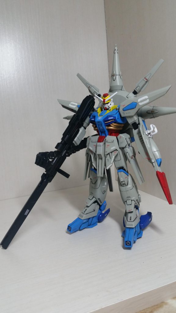 足の延長として、ザンユニットのパーツ、エクシアのパーツ流用しゲタアーマーにしました。