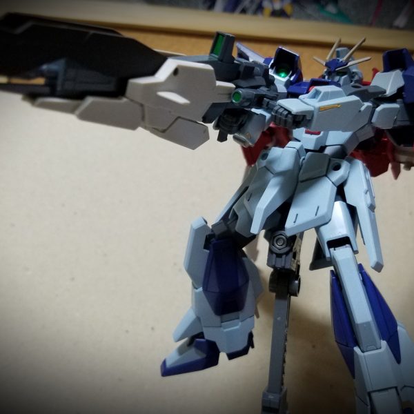 ライトニングガンダムストライダー