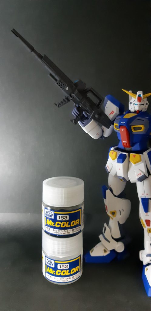 ライフルのみグレートーンを使用しました。あると結構便利だと思います。
以上、MGガンダムF90でした。ありがとうございました。