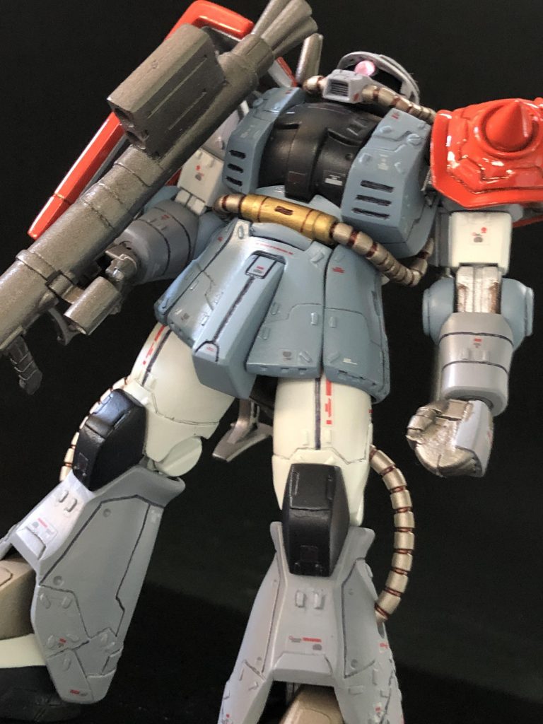 見上げ。
パトオペでは無印の頃から両肩をオレンジにしてました。