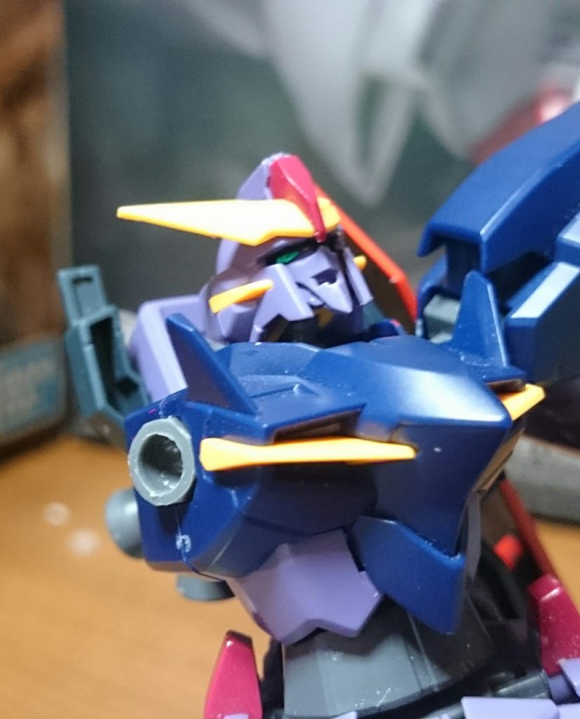 「「「「！」」」」

右腕が除かれると同時にゼルトザームのマスクと異形と化したアンテナが砕け散る。