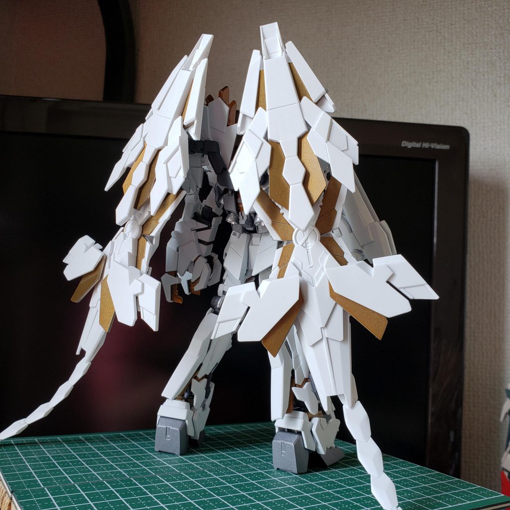 デスクの上で自然光で撮ったのも。
ここまでご覧頂きありがとうございました。
次回作は・・・しっかりプラン立てて作るんだよ・・・俺。