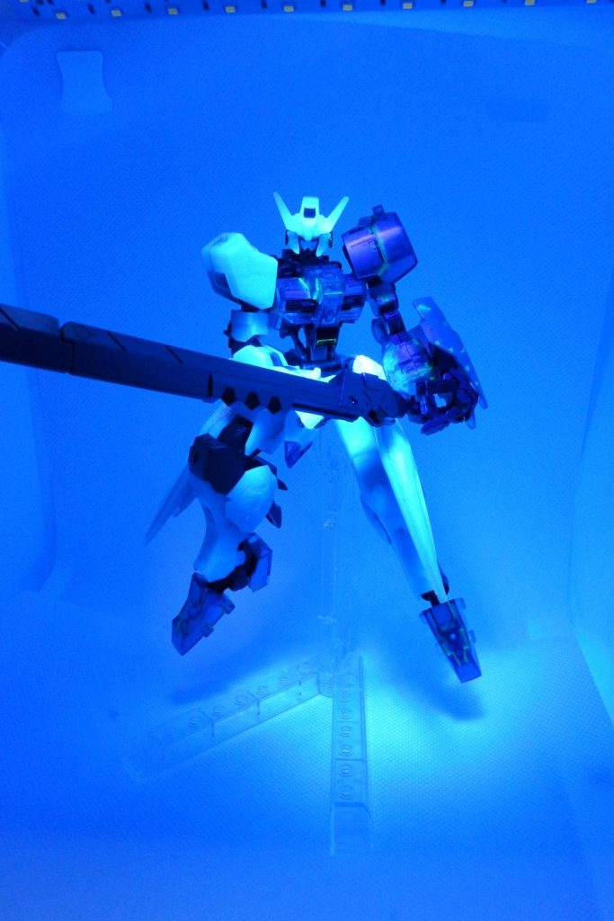 ブラックライト使用