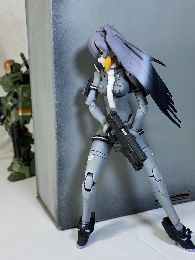 潜入アクション!!こう見るとスネーク感も?