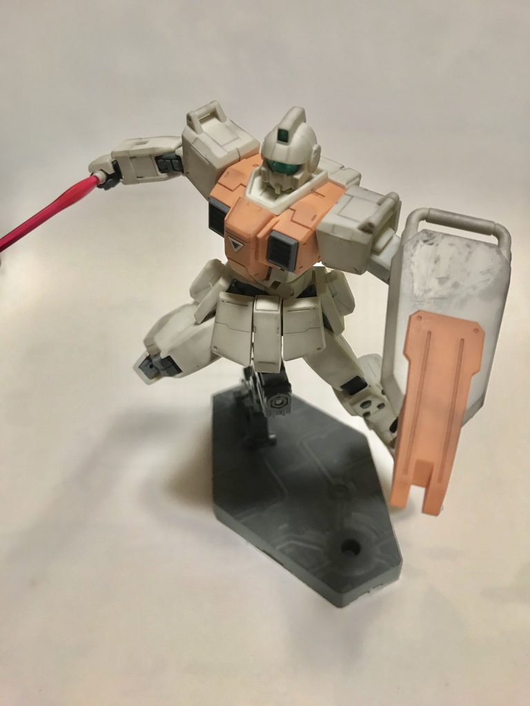 可動域の素晴らしさ！
軽く汚したシールドもいい感じです😃