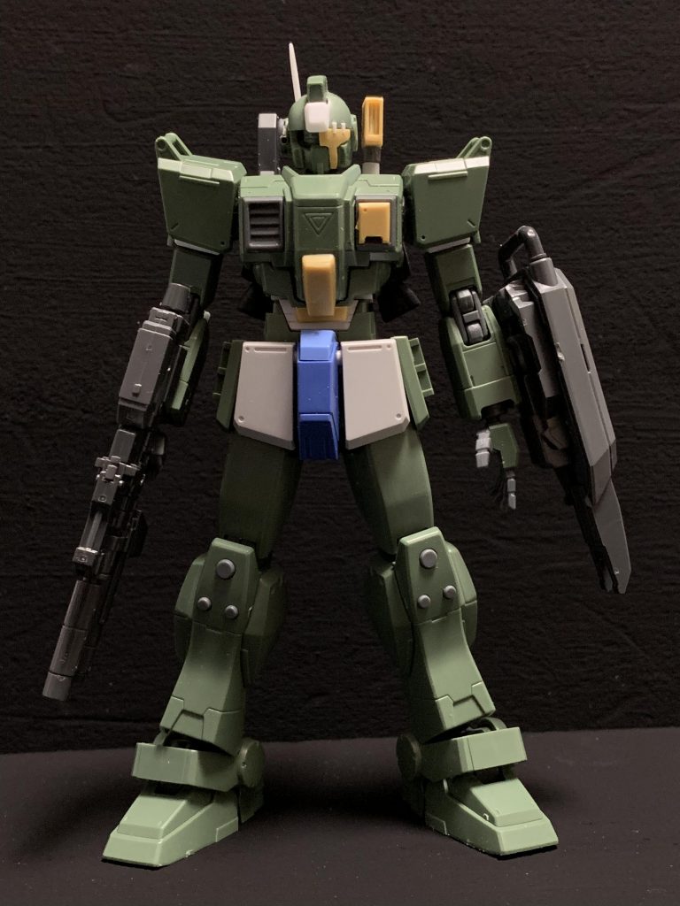 塗装前段階です
ジムスナイパーに陸ガン、ブルーと混ぜてます♪