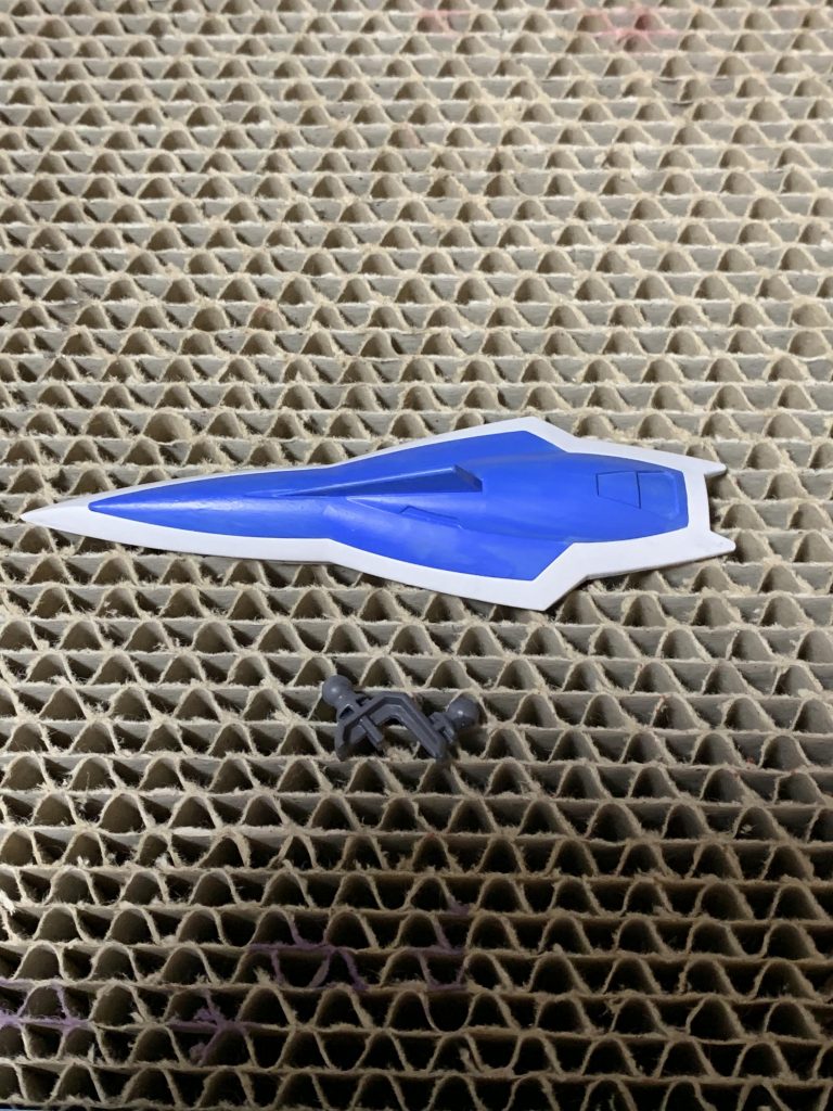 筆塗りで何回か重ね塗りして上手くぬれました。