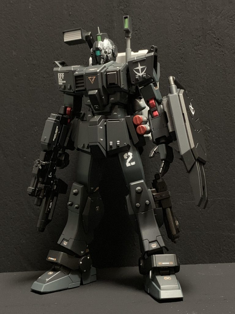 横から〜
バックパックのセンサーぽいのはプラ棒で伸縮可能です