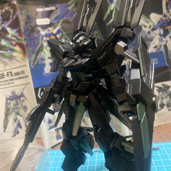 漆黒のガンダムAGEFX type phantom