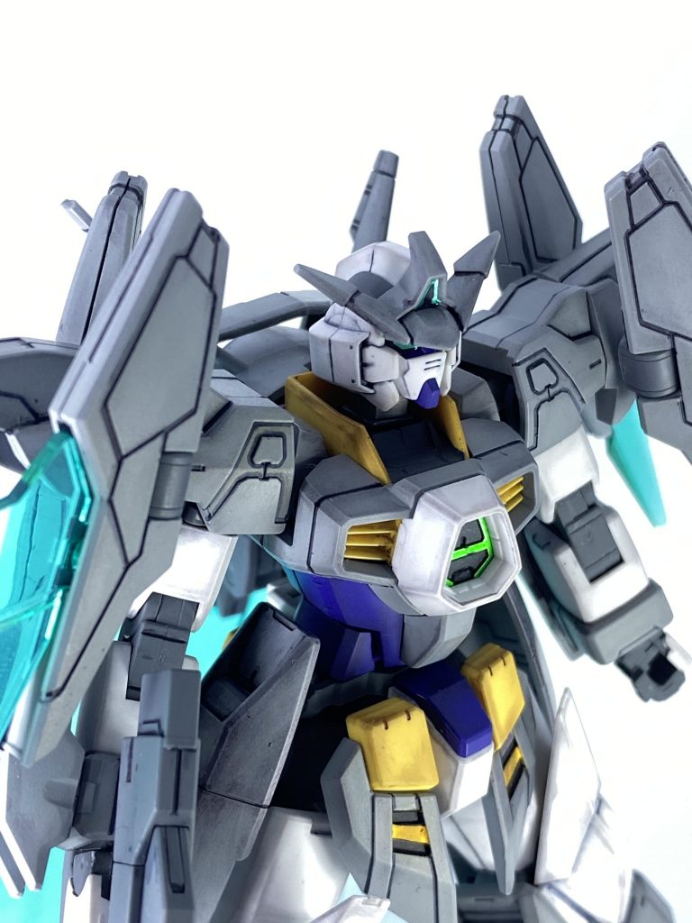 ベタ塗りでも良かったんですが、一工夫したいなと思って、リアルタッチマーカーでグラデ塗装ぽく仕上げたつもりです。