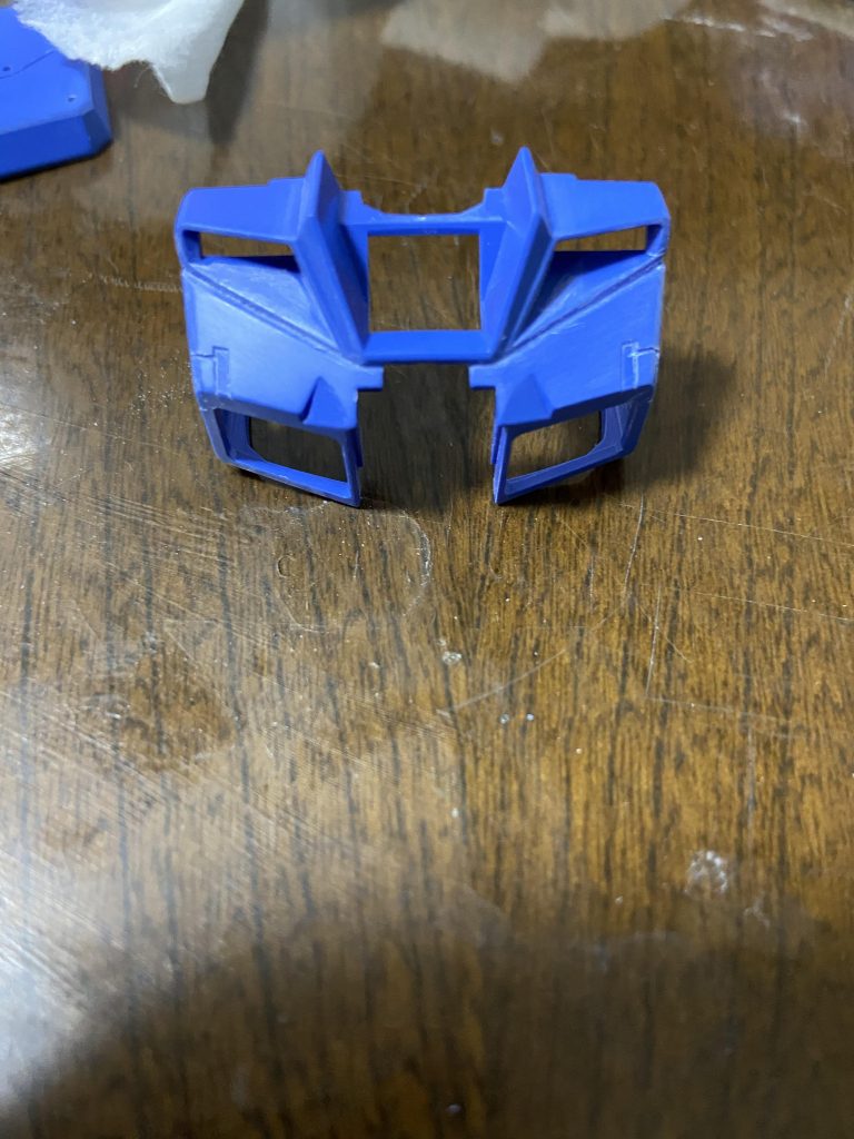 分かりづらいですが段差を大分深掘りしました。危うく貫通するところで焦りましたw