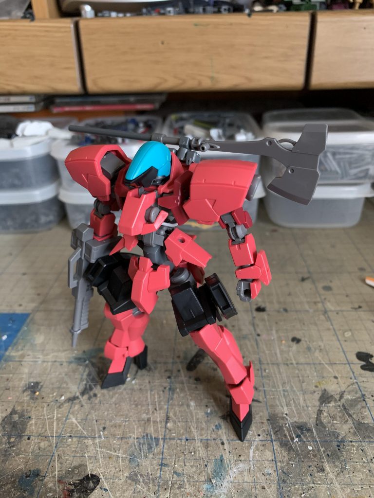 塗装前。主にグレイズ系で構成しています。胴体のみ延長。