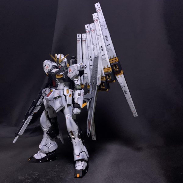 RG RX-93 νガンダム