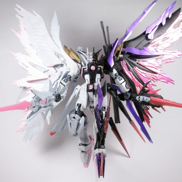 デスティニーガンダムシン