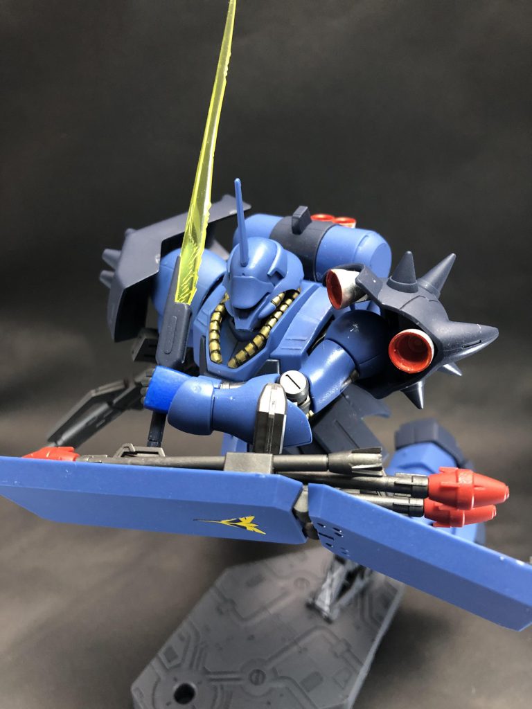 「やるじゃないか！ちょこまかと！」