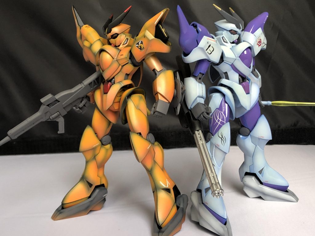 前作ねホワイトシャッコーと。
色が変わるだけでかなり印象変わりますが、これを見て「シャッコー作りたい!」って思ってもらえたら満足です。