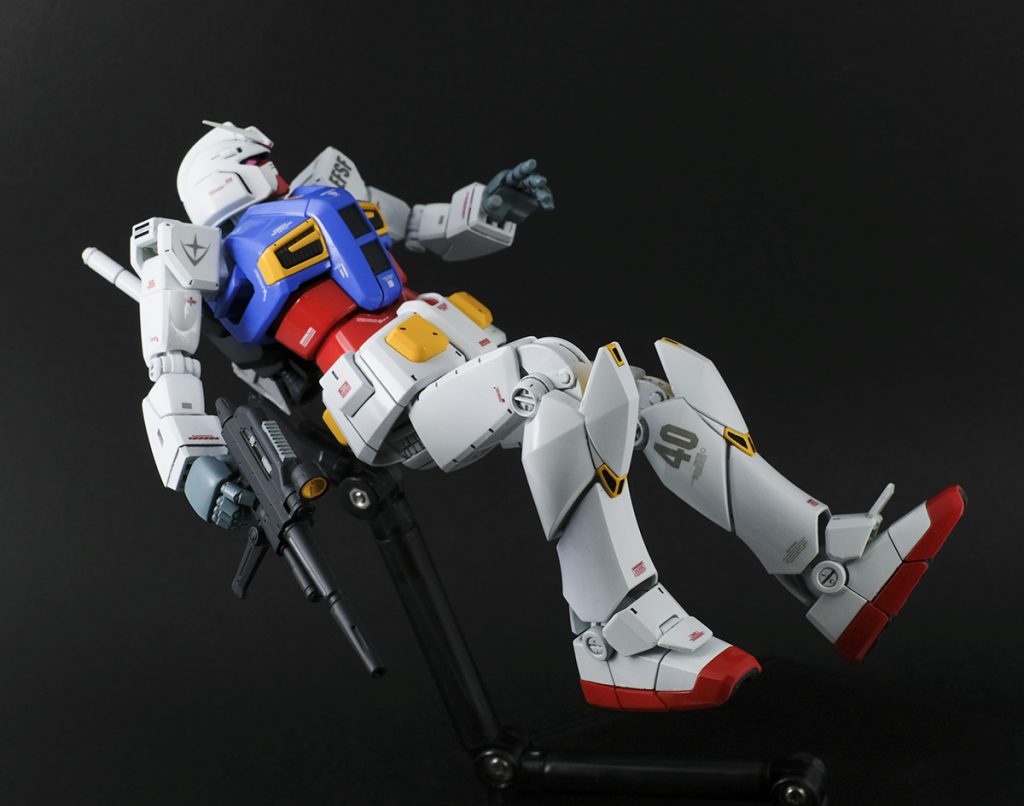 ガンダムG40–4枚目/制作者：イタミテック