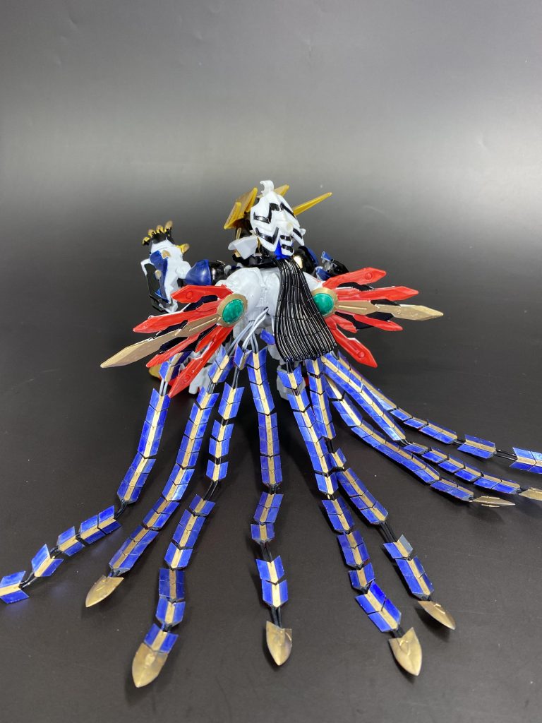 九尾の表現のために、ビーストソード×9は、かなりコスパえぐかったです。笑