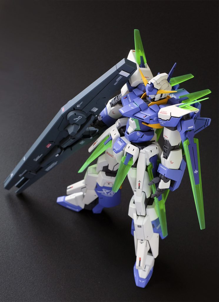 ガンダムAGE-FX–4枚目/制作者：イタミテック