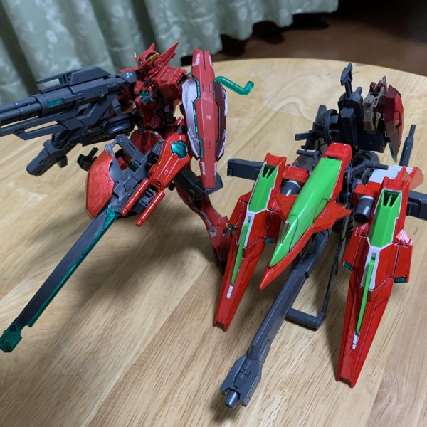 ガンダムアストレアTYPE-F2/GNHW +GNホッパー