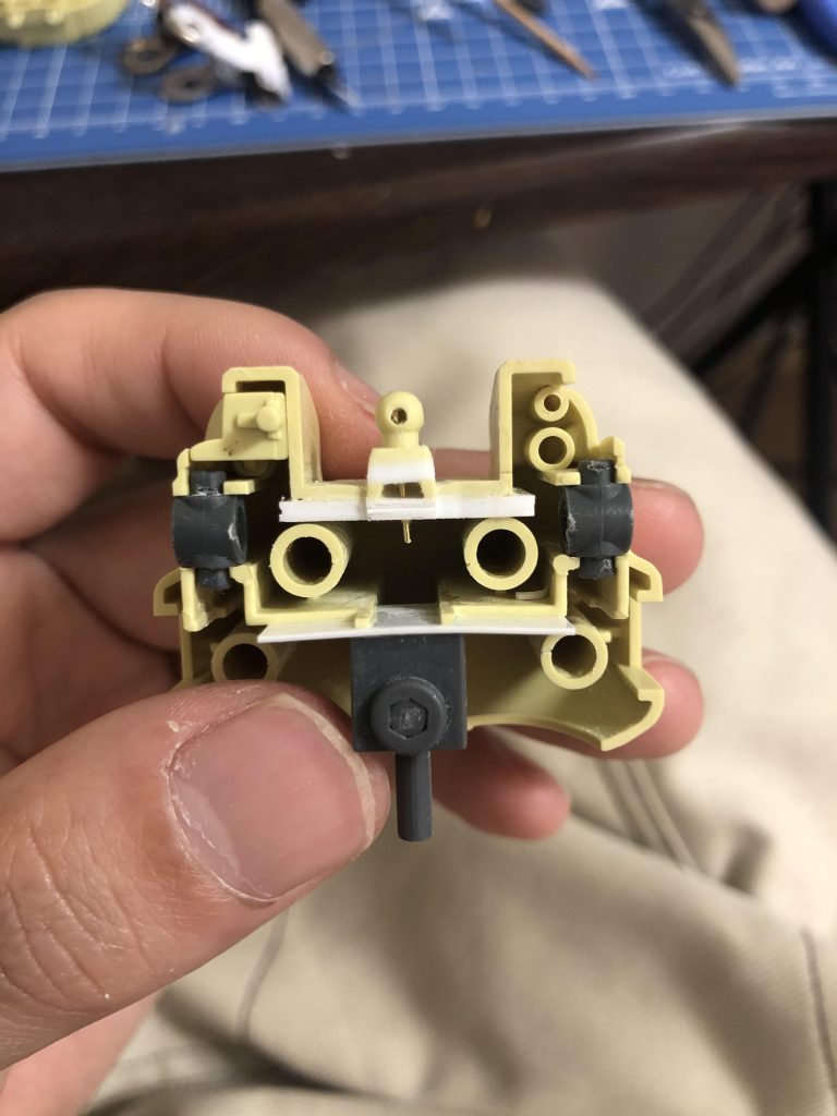 顎が殆ど引けなかったので首を延長して顎引きが出来る様にしました