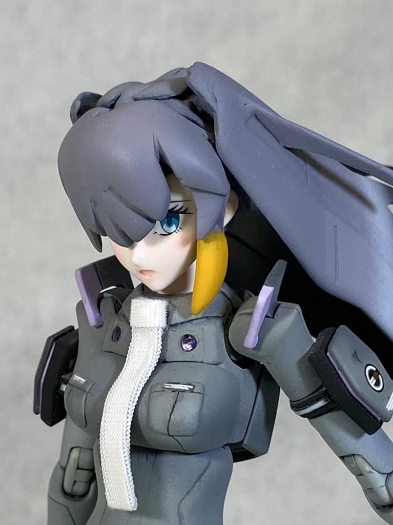 槍構え、表情その2で。目がキマっちゃってます
武装はビーストランス。 日本語で言う所な
「けものの槍」です。けものは平仮名で。