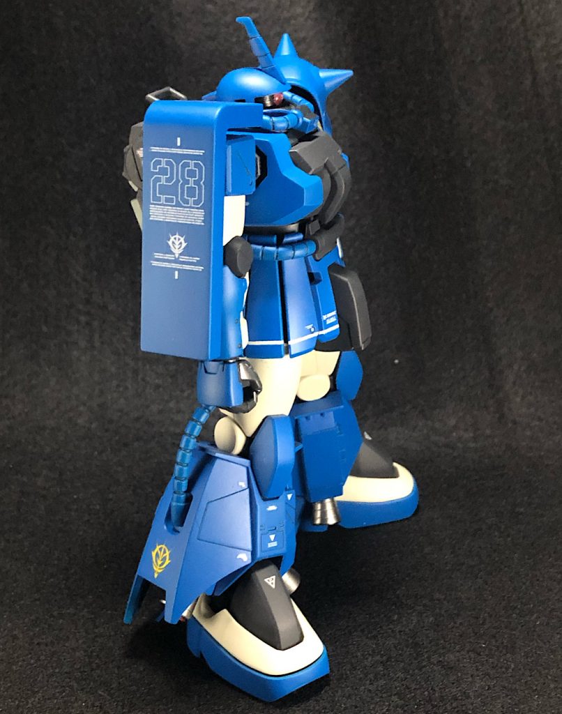 ロバートギリアム専用ザク–3枚目/制作者：Yu-Chang