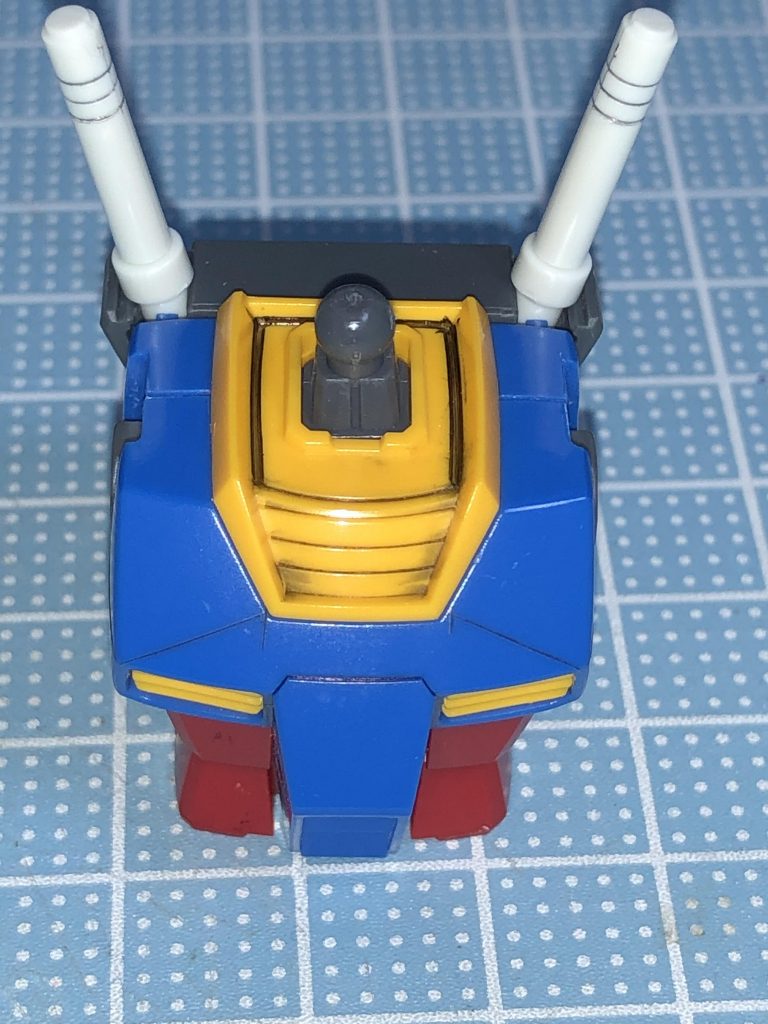 ガンダム–4枚目/制作者：シュン