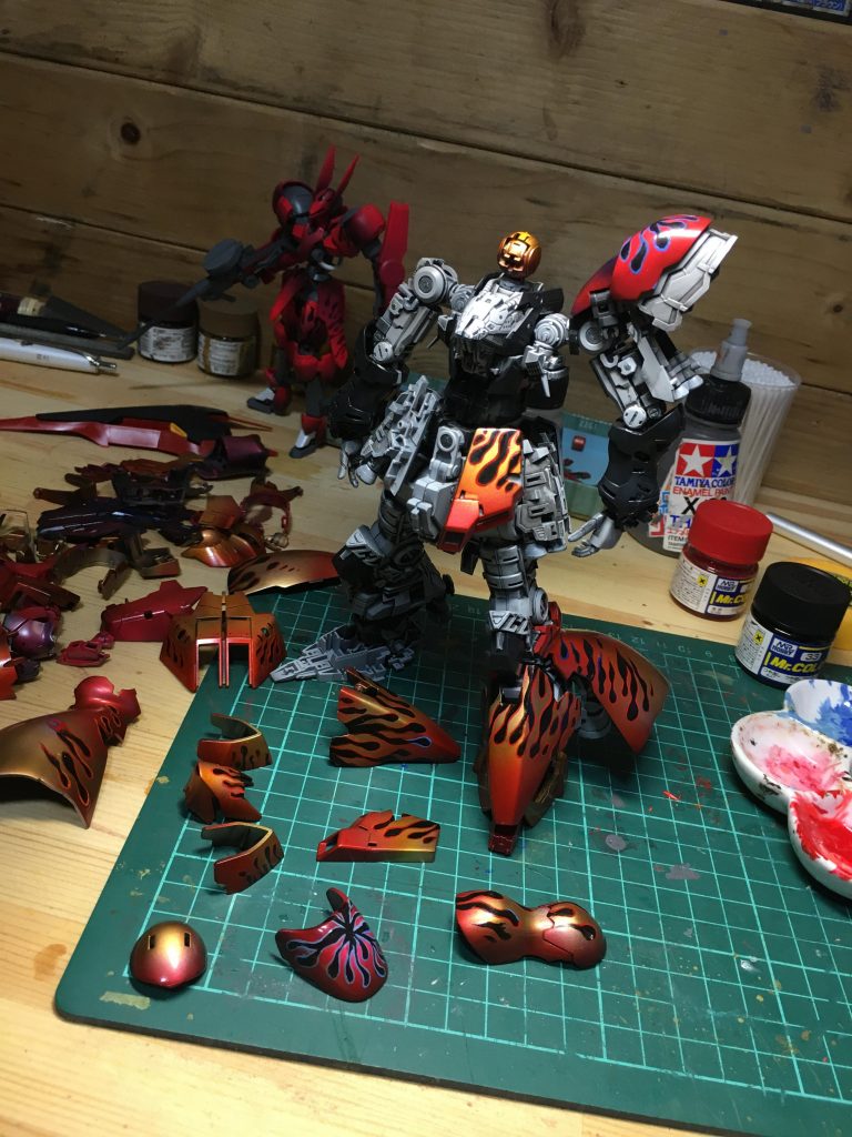 RGサザビー、フレームもすごい見応えのあるキットでした。