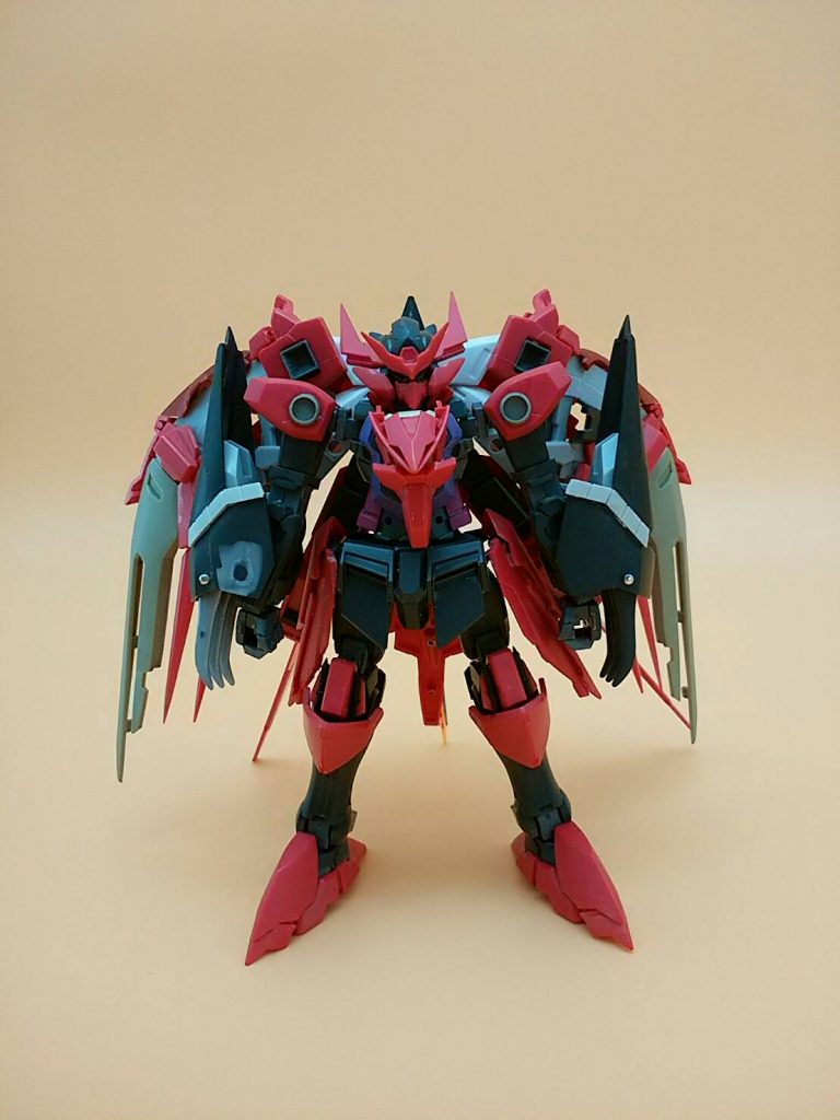 ダークマターブースターの主張が激しいのでブースター部は形状を変更し、ウイング部は翼と一緒にして全体的に纏めています