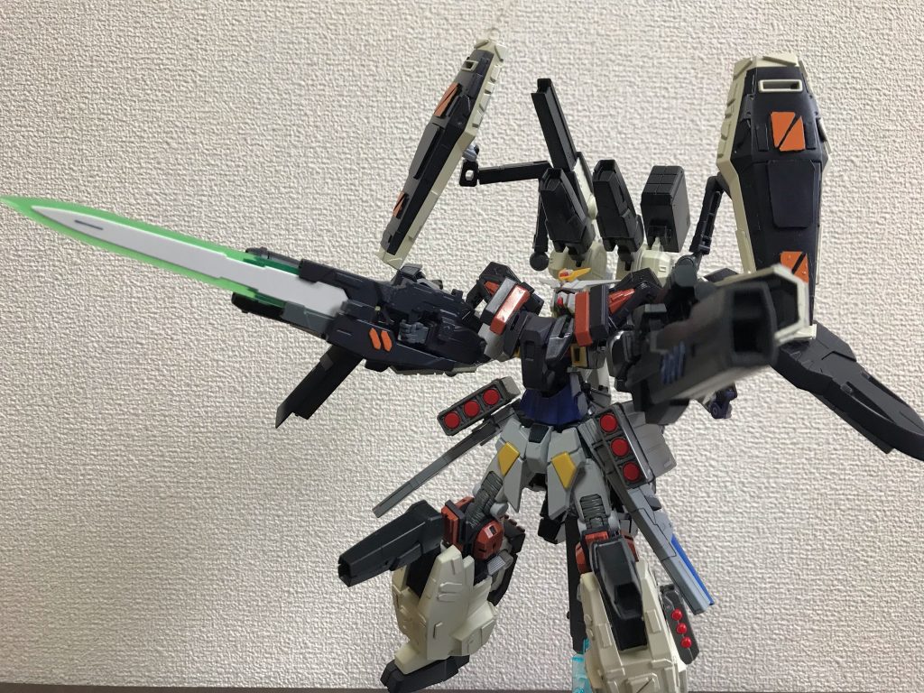 フルバーストをやるとしたらこんな感じかなぁ…
かなり腕が重いので両腕上げるのが大変でした…多分今回の撮影で一番大変だったかもしれない…