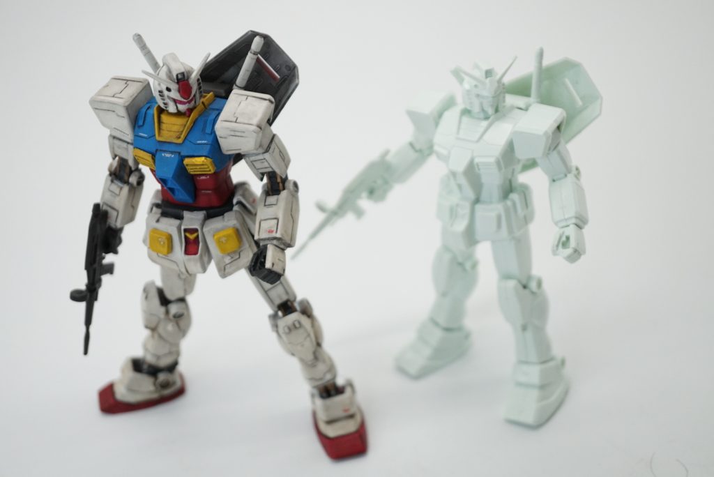 パチ組と同じポーズをw
FG自体ドッシリとした良いシルエットのガンダムですね