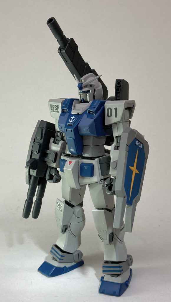 キットのままでももちろん良かったんですが
腹の装甲が無いヘビーガンダムを作ってみたくなりこんなことに。