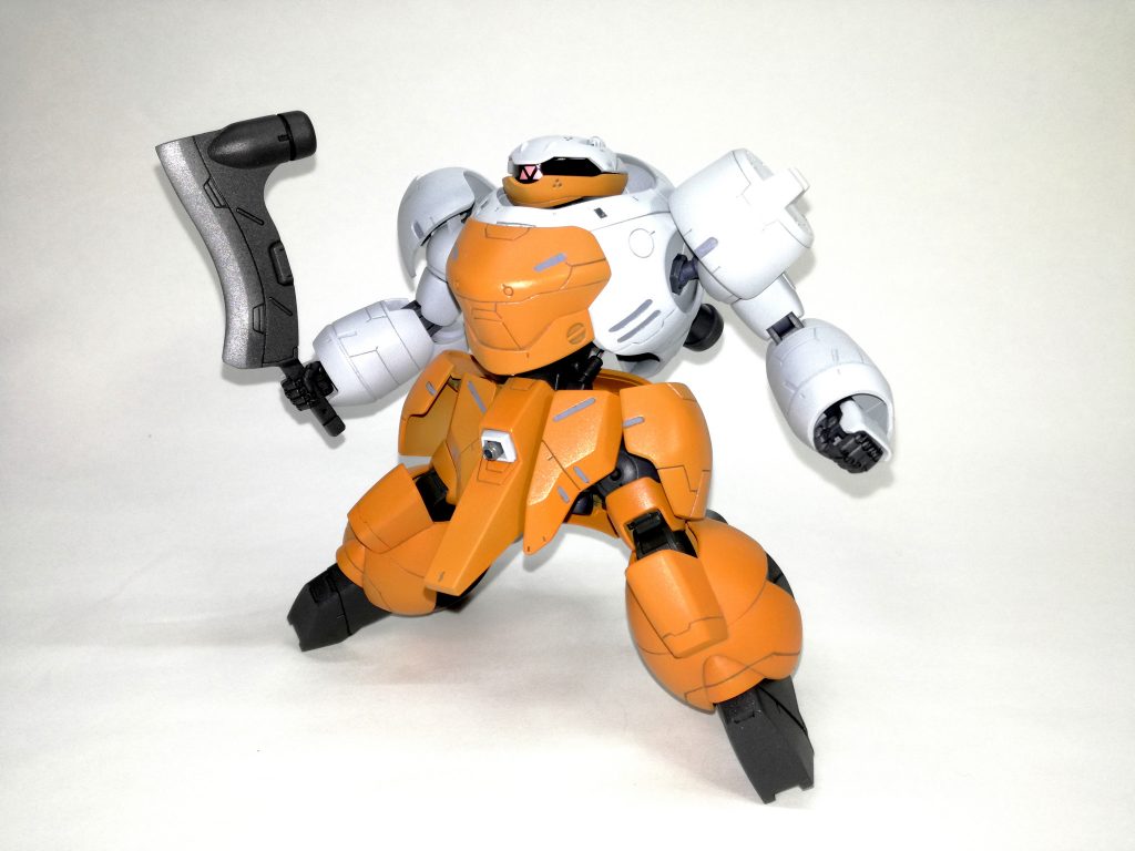 わかりにくいですが、ハンマーチョッパーは刃をシルバーでグラデーションしています。